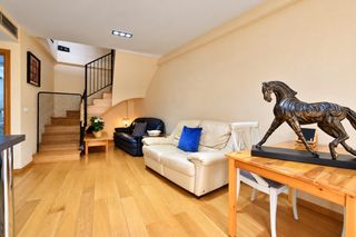 Dachwohnung  Beniparrell - cl mislata. Te ofrecemos una vivienda en beniparrell, municipio de la provin