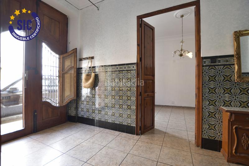 Foto 2e4e1599-b862-4b79-bc0b-4709acb4ca57. Casa a Rafelbunyol