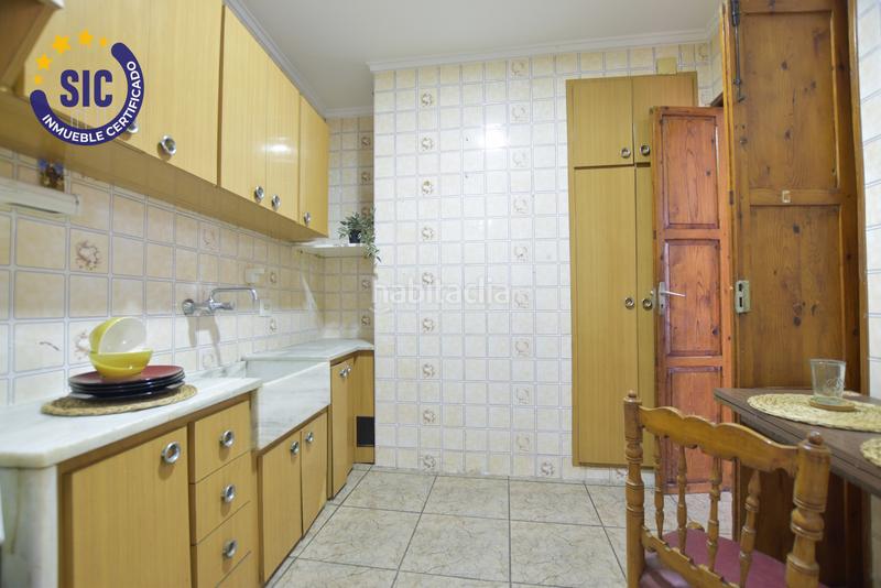 Foto cb37d850-791b-4644-bd84-5d886c5c3792. Casa a Rafelbunyol