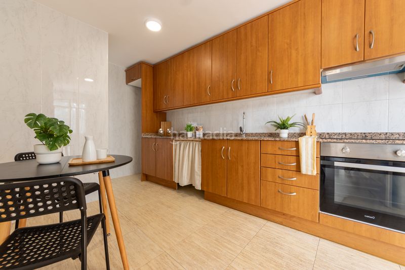 Foto b5477e50-b8ba-4f4a-96b3-420d332faf33. Casa adossada amb aparcament piscina a Calafat Ametlla de Mar (L´)