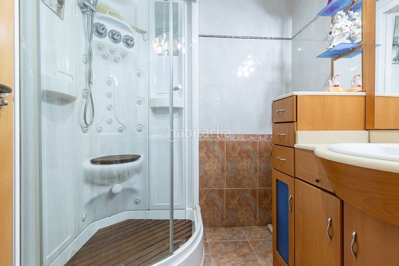 Foto 59b9d873-9498-4163-96ef-bed4d8cacf47. Piso en Roc Blanc Terrassa