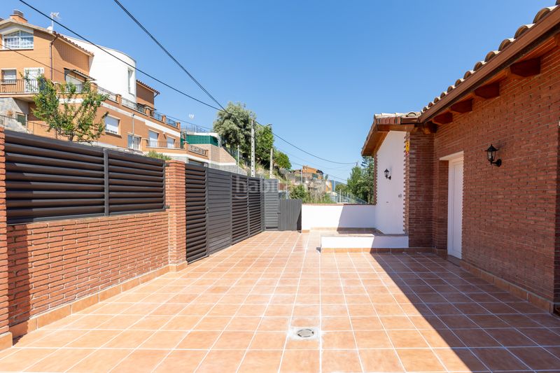 Foto 9236facc-3898-4e09-9b0d-b9c1dad3880a. Casa amb calefacció aparcament a Can Palet de Vista Alegre Terrassa