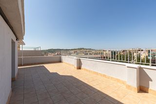 Àtic  Carrer de santa maria de mazzarello. Maravilloso ático con terraza de 100m2 y excelentes vistas con a