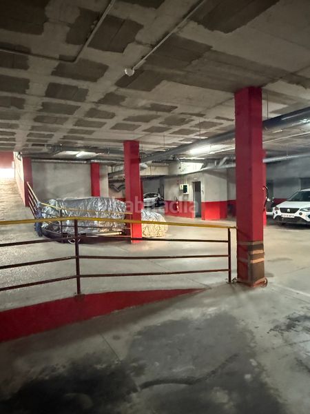 Foto d329798a-9c1a-46a1-9722-2b564522b20f. Posto auto in Segle XX Terrassa