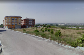 Terreny residencial a Metge chuan cervera 11. Solar en massalaves