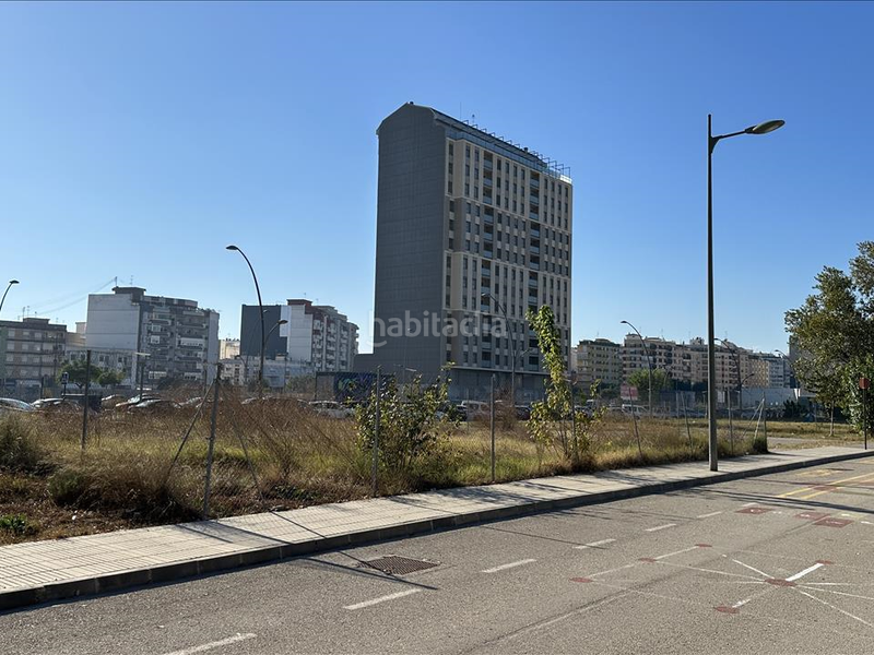 Foto 2c5eeacc-80f9-4cff-b44a-08f9bc2cddee. Terreny residencial a pintor juan g. ripolles 30 a Alzira