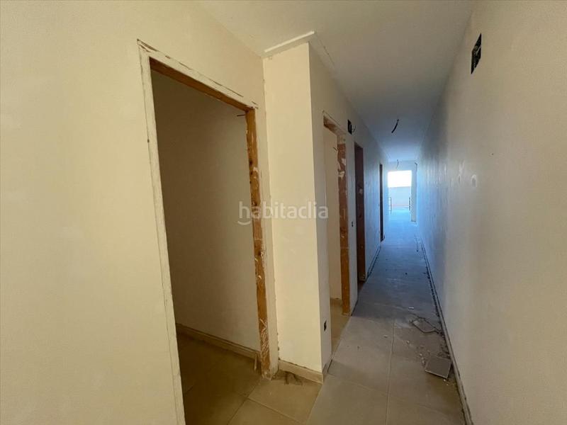 Foto cb9143a8-7176-4a00-9eb0-77fc7ac49b57. Edifici a picassent 7 a Benifaió