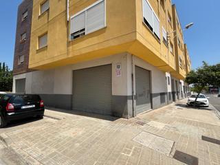Local Comercial a Clara campoamor 19