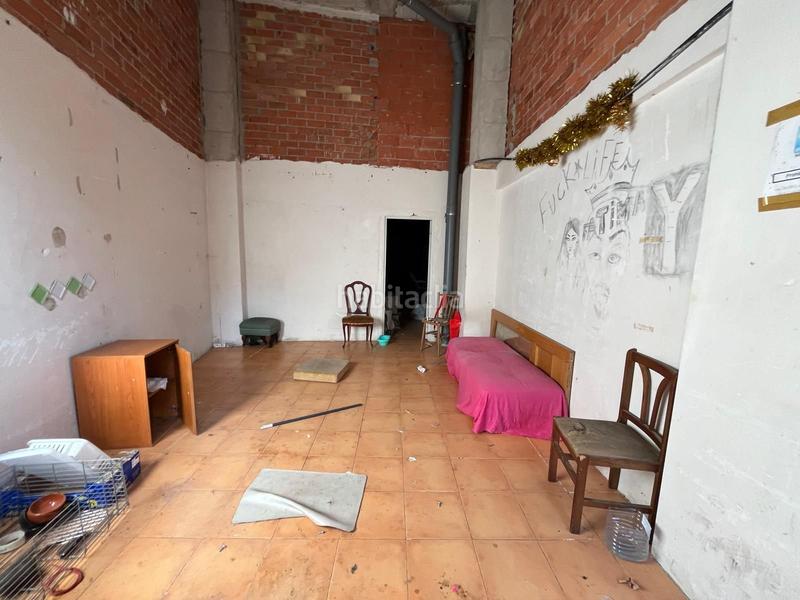 Foto 610f6451-1f6d-4c32-b4b6-3628f655760b. Local comercial a majoral de quart 3 a Quart de Poblet