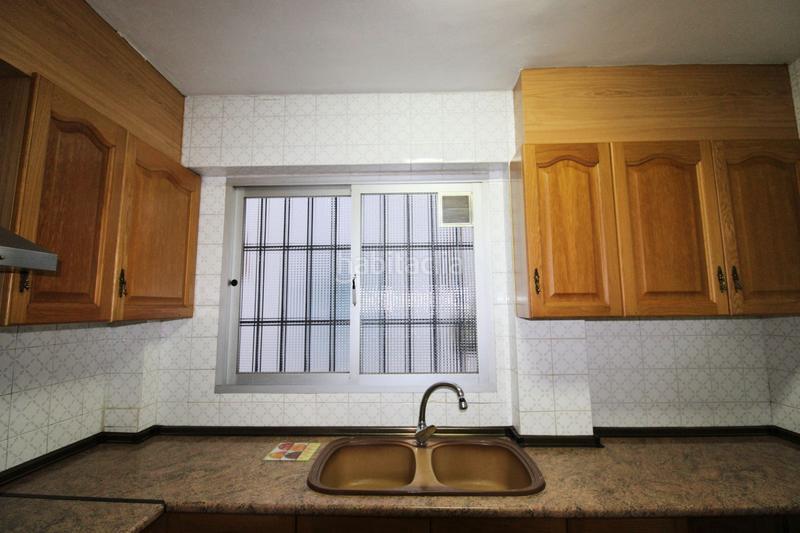 Foto 6f709f83-0a52-49cb-834a-34ba072268fe. Pis a Ciutat Jardí Valencia