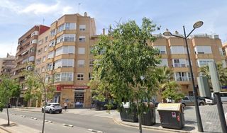 Pis a De la constitucion 143. Venta de piso  garaje en calle de la constitución nº 143 valenci