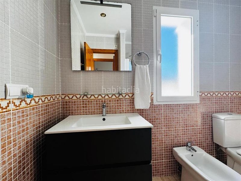 Foto 84f6cace-08cd-43ec-815a-fb476ffb8365. Casa adossada amb piscina a Cometa Calp