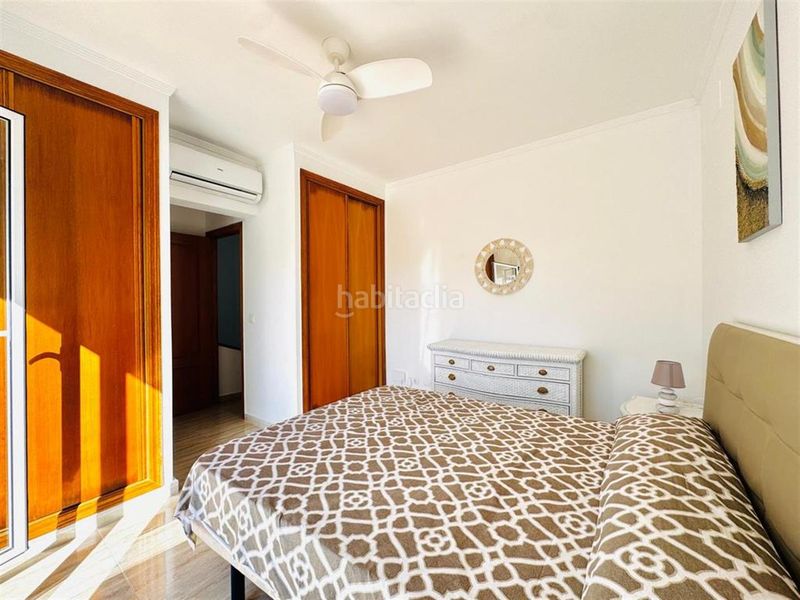 Foto a24e79e5-f0c4-4166-8af8-81c6364eca4c. Casa adossada amb piscina a Cometa Calp