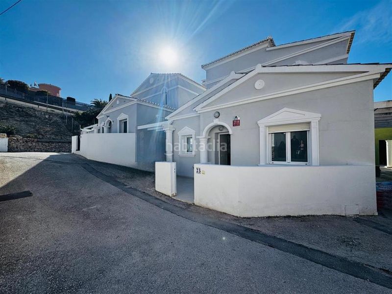 Foto ba13970b-e3fe-47fa-9831-f0c35bce7e60. Casa adossada amb piscina a Cometa Calp