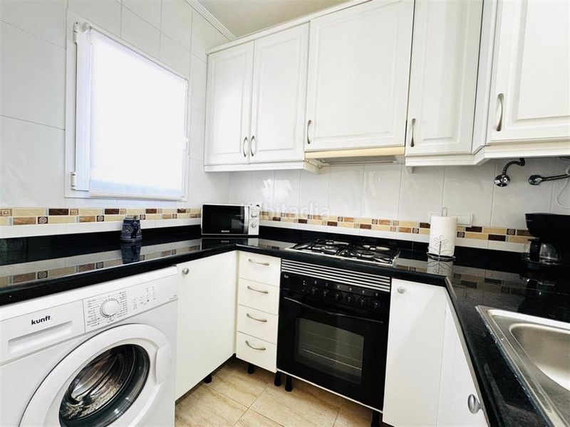 Foto cd1c9e0d-f785-4fd9-bc5b-a812d15bec00. Casa adossada amb piscina a Cometa Calp