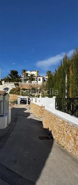 Foto f2fea302-9560-483f-b986-627bb1842673. Casa adossada amb piscina a Cometa Calp