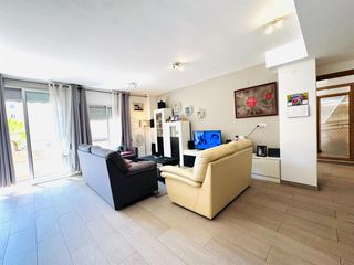 Etagenwohnung in Bulevar-Puerta Mítica
