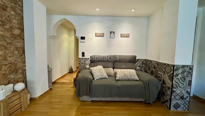 Foto e7dbe23f-b873-4dc2-85cf-edaedaa5ebd3. Piso en Colonia Madrid Benidorm