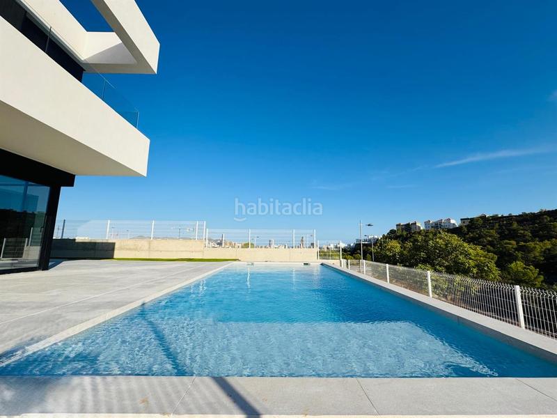 Foto 5836ebd8-9fd2-4877-9cfd-3981067d2981. Chalet mit heizung parking pool in balcón de Finestrat-terra marina Finestrat