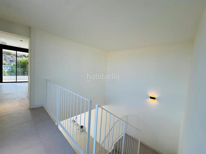 Foto 652dfde2-de0a-4dd0-bdaa-9d88d4e40e7c. Chalet en balcón de Finestrat-terra marina Finestrat