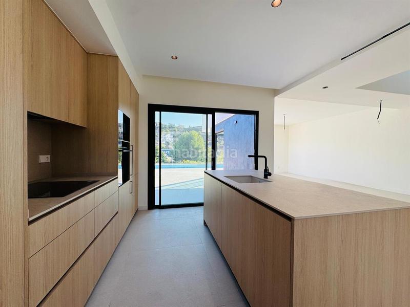 Foto b0e5676a-98ea-455e-8b79-ac152d2a096c. Chalet en balcón de Finestrat-terra marina Finestrat