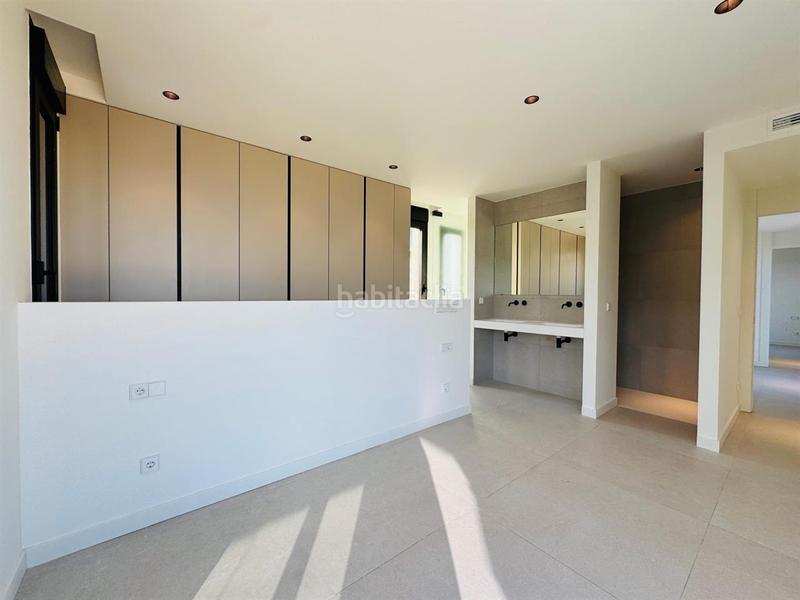 Foto 8d55fed8-7a49-4837-9d87-264c9fb9c38c. Chalet con riscaldamento parcheggio piscina in balcón de Finestrat-terra marina Finestrat
