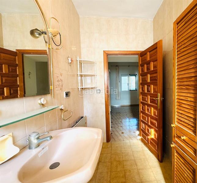 Foto 0f2521c0-3d78-4bf7-a2b7-865a3797ba0c. Chalet mit heizung parking pool in Montebello - Nou Espai Nucia (la)