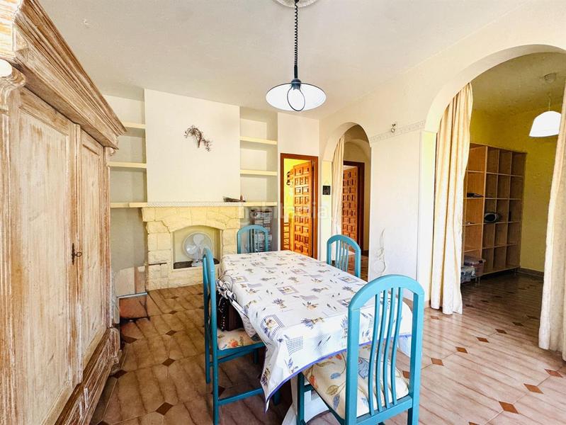 Foto 12570d79-1532-459f-8c67-24e8ca276fd8. Chalet mit heizung parking pool in Montebello - Nou Espai Nucia (la)