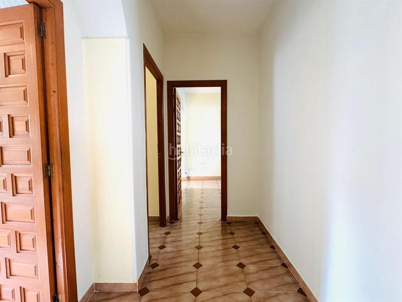 Foto 7fb10111-d411-414c-a345-41514790692c. Chalet mit heizung parking pool in Montebello - Nou Espai Nucia (la)