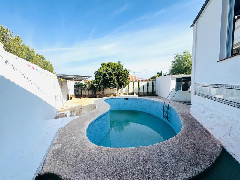 Foto fcf2d48a-6a97-4e92-b43b-9c5b72eebb48. Chalet with heating parking pool in Montebello - Nou Espai Nucia (la)