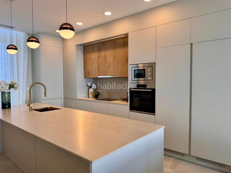 Foto 6dc4aa46-7d61-4e5d-80be-b654c03e0ee2. Pis amb calefacció piscina a Juzgados - Plaza de Toros Benidorm