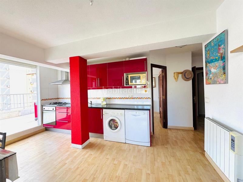 Foto c3cce49d-75cb-4e54-8f46-4430628a95a6. Appartamento con parcheggio in Playa Levante Benidorm