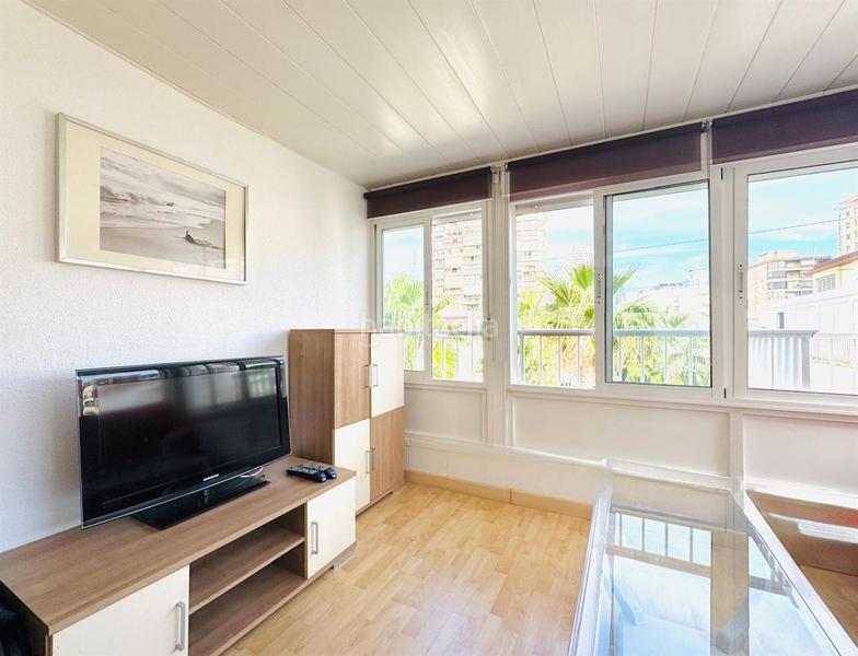 Foto 5e4d5ca2-1c53-49f0-bc0d-7b99615dfd48. Pis amb aparcament a Playa Levante Benidorm