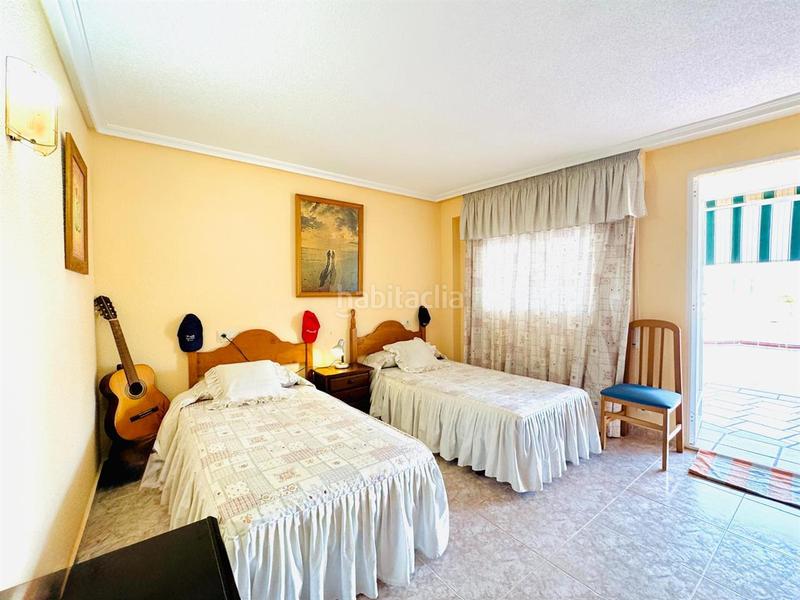 Foto 47c1d4f3-dc58-49f2-97b4-5338ee172720. Chalet mit heizung parking pool in Sierra Helada Benidorm