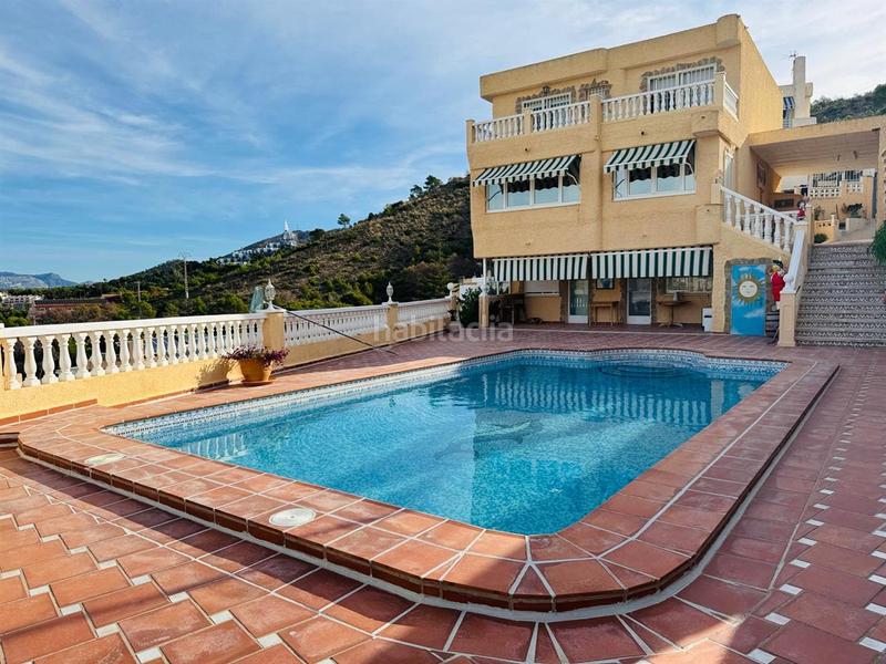 Foto 80859522-8354-456d-9916-77826bc3f4ce. Chalet mit heizung parking pool in Sierra Helada Benidorm