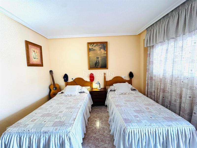 Foto 90a9b229-ba90-4475-9995-669f5653b170. Chalet mit heizung parking pool in Sierra Helada Benidorm