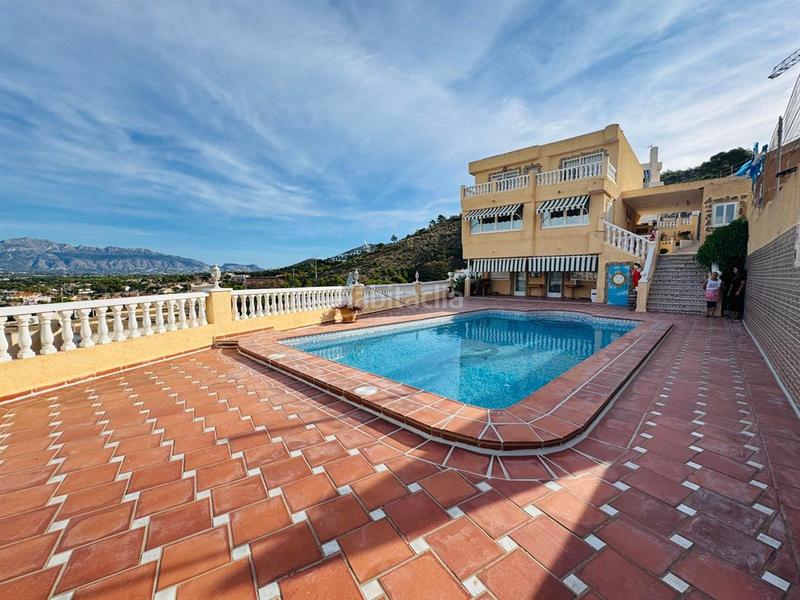 Foto b0d709e8-f0bf-435e-9c55-23043a86b47c. Chalet mit heizung parking pool in Sierra Helada Benidorm