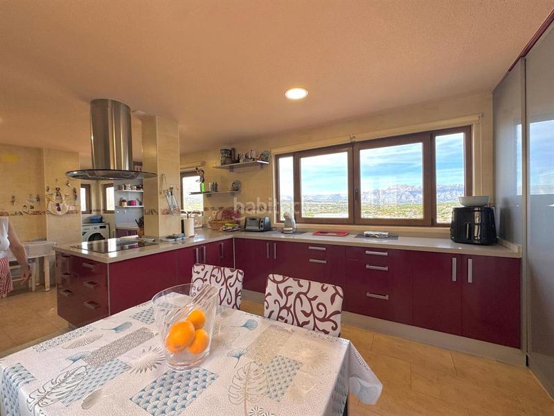 Foto 5e8e9410-cfa8-41d9-8e05-218be2664a38. Chalet with heating parking pool in Sierra Helada Benidorm