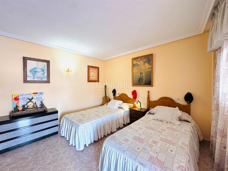 Foto d82edc36-e07e-45c3-8643-3312f5a4913e. Chalet with heating parking pool in Sierra Helada Benidorm