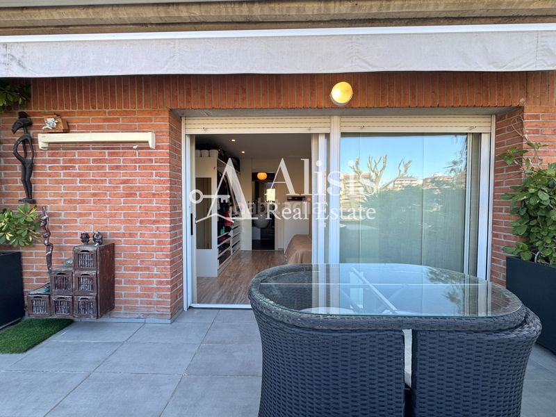 Foto 131a5e08-8928-4925-9287-a1ffd65799a3. Àtic amb calefacció aparcament piscina a Parc Central Sant Cugat del Vallès