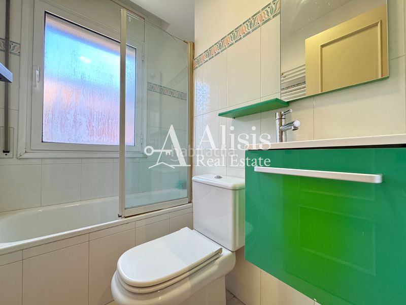 Foto 2c77a748-2f6b-45b1-a8ab-c57850104a89. Àtic amb calefacció aparcament piscina a Parc Central Sant Cugat del Vallès