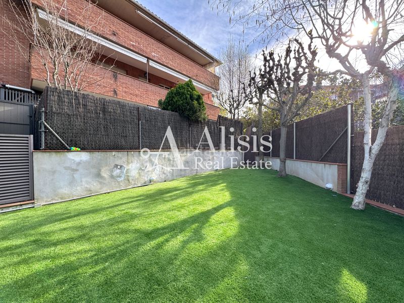 Foto 3b9f6697-ea0b-40b3-9268-f0702e3eb158. Àtic amb calefacció aparcament piscina a Parc Central Sant Cugat del Vallès