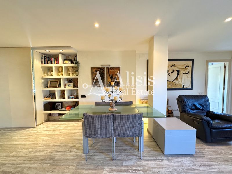 Foto 4fbd7bd6-9f00-495e-b83f-5cc5121b18ed. Àtic amb calefacció aparcament piscina a Parc Central Sant Cugat del Vallès