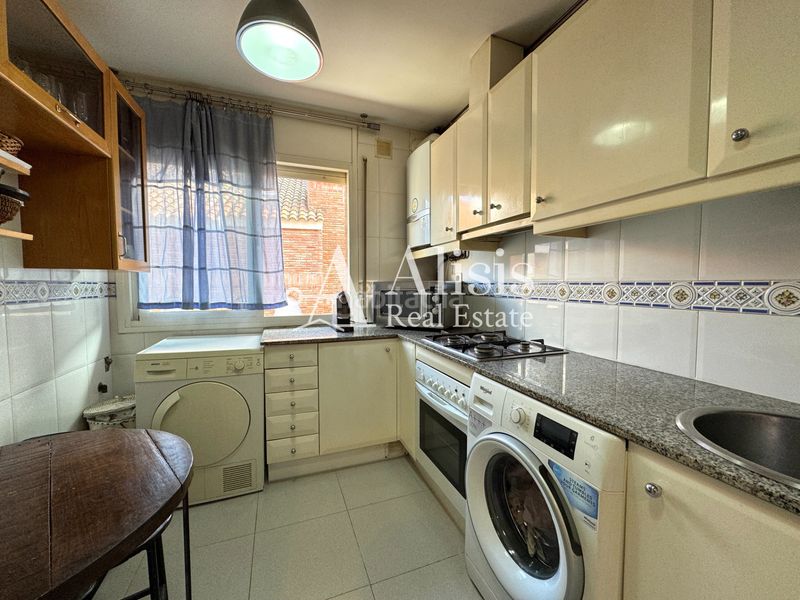 Foto 868ba570-f7ce-42dc-8e23-3af024a1e3cc. Àtic amb calefacció aparcament piscina a Parc Central Sant Cugat del Vallès