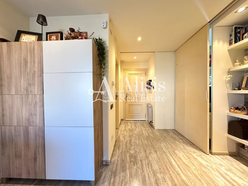 Foto aff7ec0f-15b5-44fb-947c-182f0e186d51. Àtic amb calefacció aparcament piscina a Parc Central Sant Cugat del Vallès