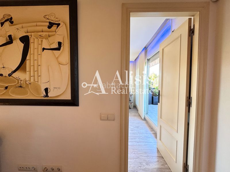 Foto b683e712-7dc6-4f99-98b4-3524cc102aab. Àtic amb calefacció aparcament piscina a Parc Central Sant Cugat del Vallès