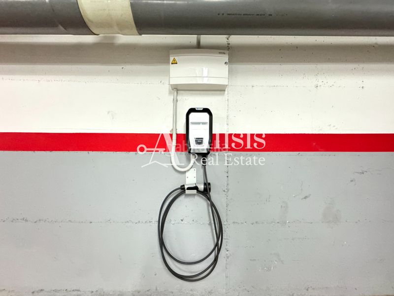 Foto f90984b4-9fa2-47df-a13d-b81653482097. Àtic amb calefacció aparcament piscina a Parc Central Sant Cugat del Vallès