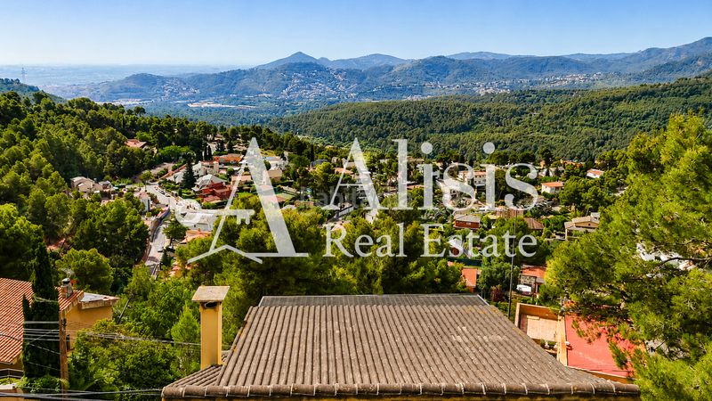 Foto 44cf10c7-8a6b-4d31-a987-67f667366260. Casa amb calefacció aparcament a Pallejà