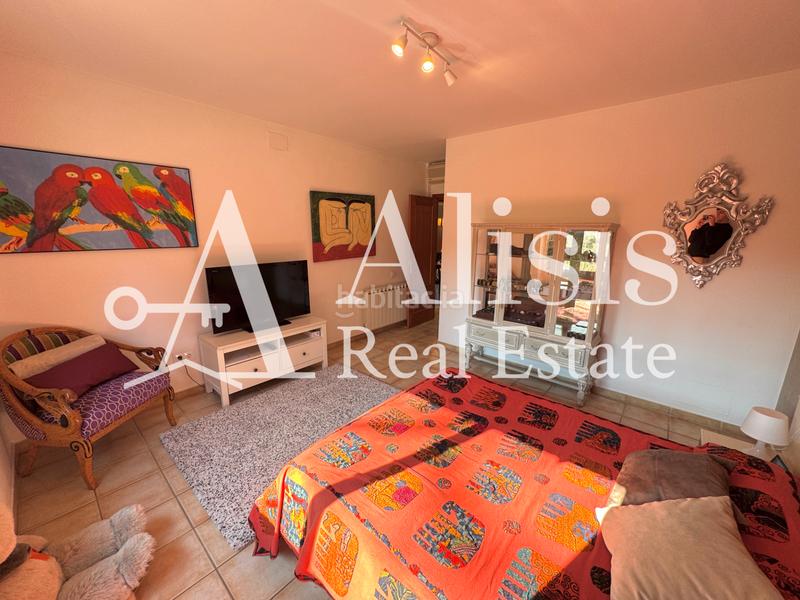 Foto 5c445e99-bfa4-40c9-a6ff-d5b004b4e831. Masía preciosa finca con piscina posibilidad de alojarse caballos en Òrrius