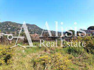 Terreny residencial a Cabrils. Parcela urbana con vistas panorámicas al mediterráneo